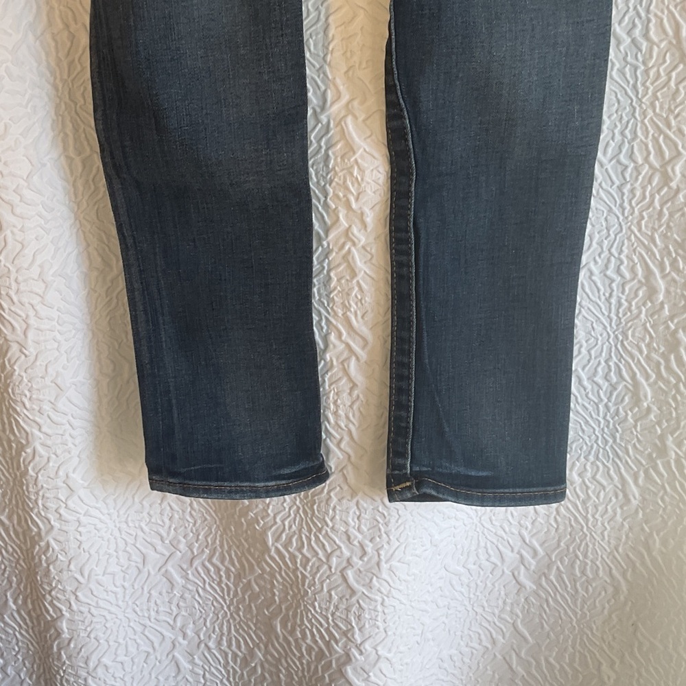 True Religion distressed jeans - Picture 7 of 8